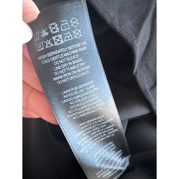 City Chic Refinity Knot 3/4 Sleeve V-Neck Knee Length Little Black Dress 18 NWT - Picture 9 of 11